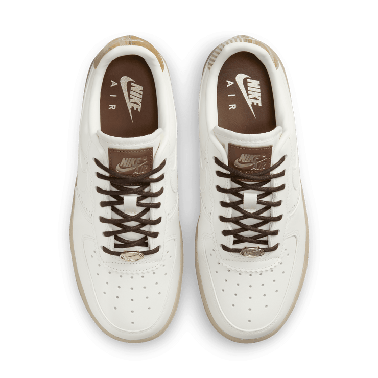 Nike Air Force 1 Low Brogue (W) Angle 1