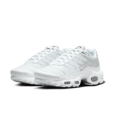 Nike Air Max Plus White Metallic Silver (W) Angle 3