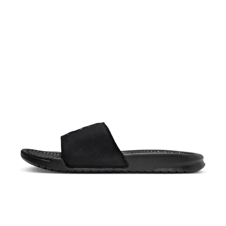 Nike Benassi N7 Slides Angle 1