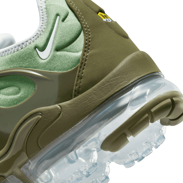 Nike Air VaporMax Plus 'Oil Green' Angle 5