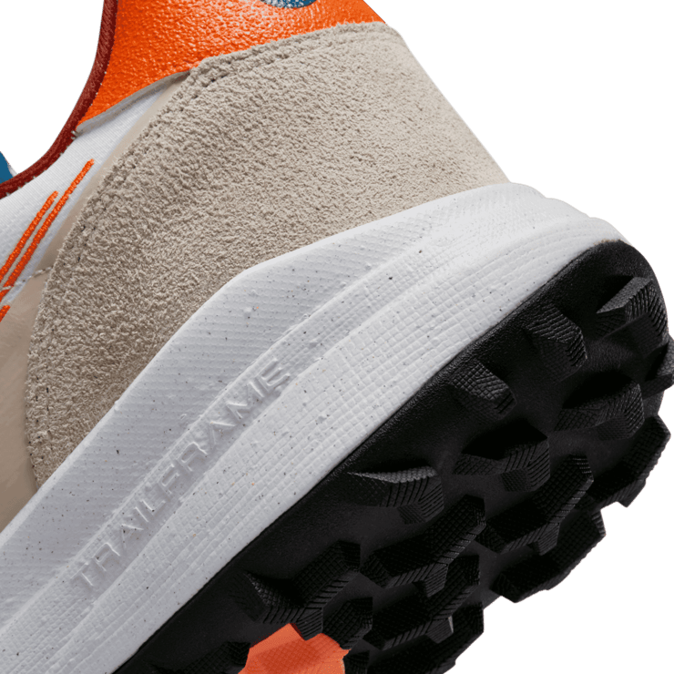 Nike ACG Lowcate 'Leap High' Angle 5