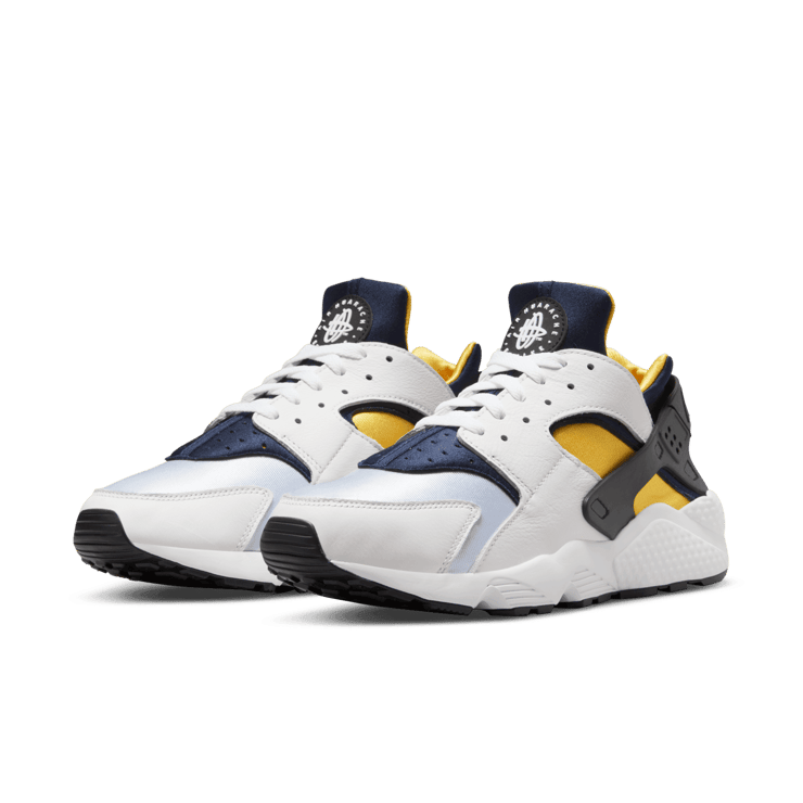 Nike Air Huarache Michigan Angle 2