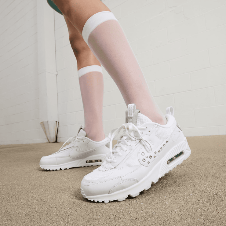 ☆送料・関税込☆NIKE★(W) W AIR MAX 90 FUTURA SE★22-26cm★ Nike Air Max 90 Futura 'Studded Swoosh' (W) - FQ8888-100