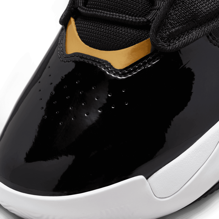 Jordan Max Aura 4 'Black Metallic Gold' Angle 4