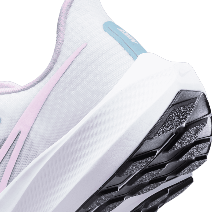 Nike Air Zoom Pegasus 39 'White Cerulean' (W) Angle 5