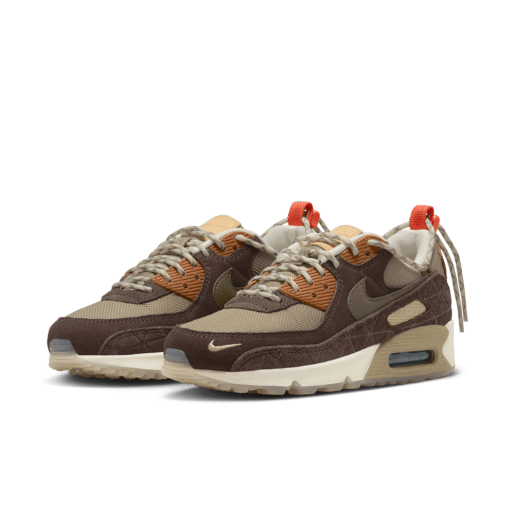 Nike Air Max 90 SE Baroque Brown Khaki (W) Angle 3