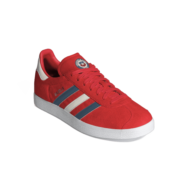 adidas Gazelle Chile Angle 2