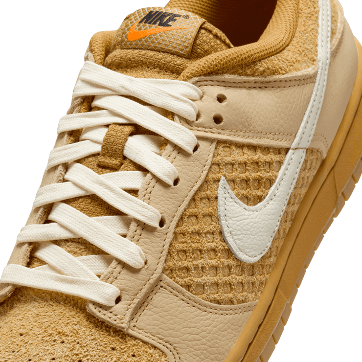 Nike Dunk Low Waffle Angle 4