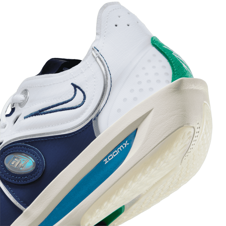 Nike Air Zoom GT Cut 3 Air Zoom Flight 5 Angle 5