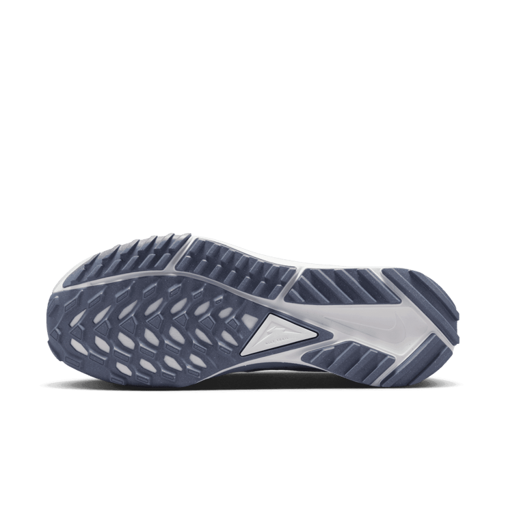 Nike React Pegasus Trail 4 'Wolf Grey Saturn Gold' Angle 0