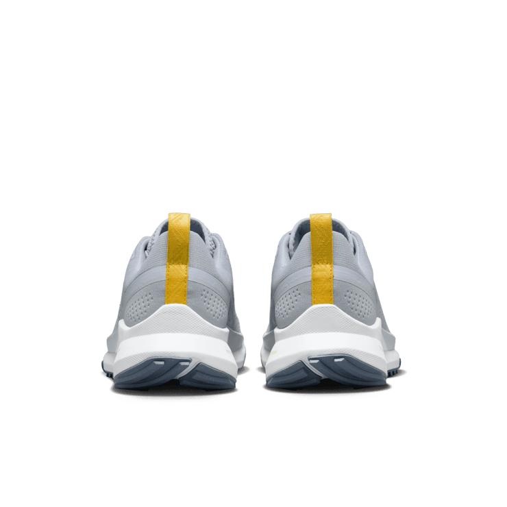 Nike React Pegasus Trail 4 'Wolf Grey Saturn Gold' Angle 3