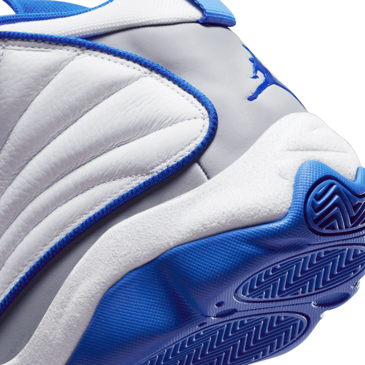Jordan Pro Strong 'White Hyper Royal' Angle 5