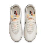 Nike Waffle Trainer 2 SE 'Sail Light Bone' Angle 2