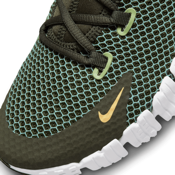 Nike Free Metcon 4 'Cargo Khaki' Angle 4