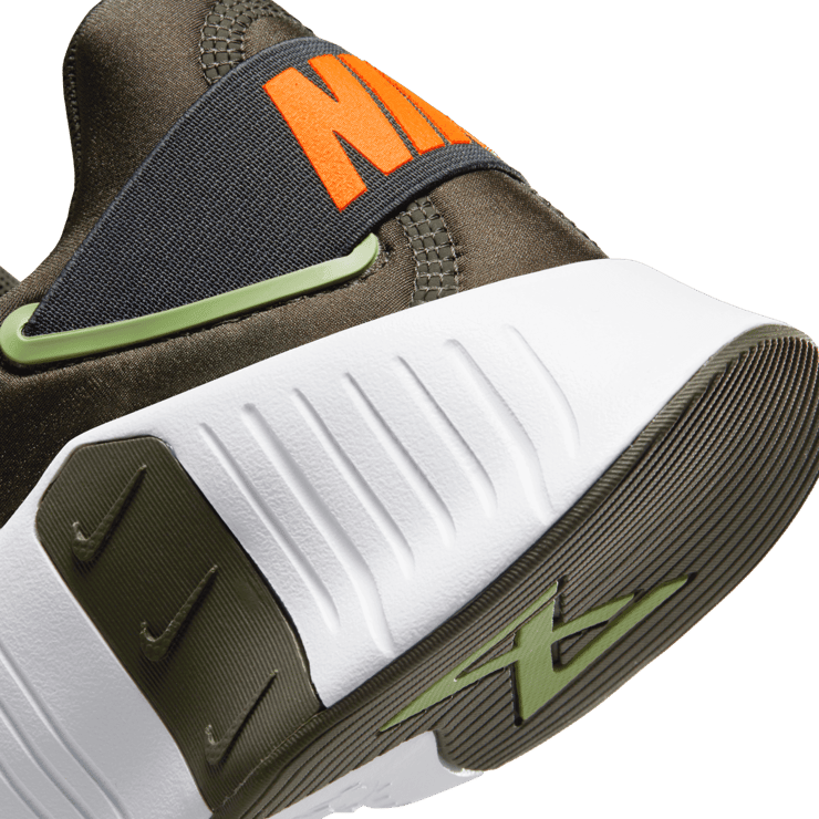 Nike Free Metcon 4 'Cargo Khaki' Angle 5