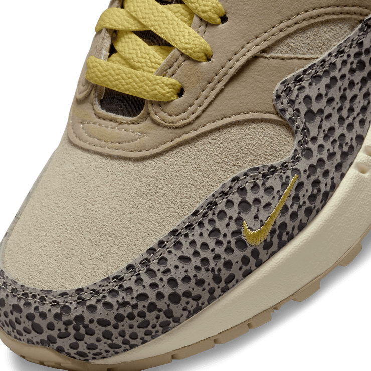 Nike Air Max 1 Safari Cobblestone Angle 4