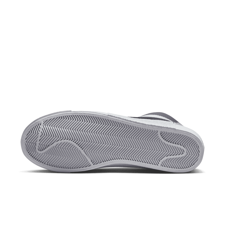 Nike Blazer Mid '77 Pro Club 'Remastered - Grey Black' Angle 0