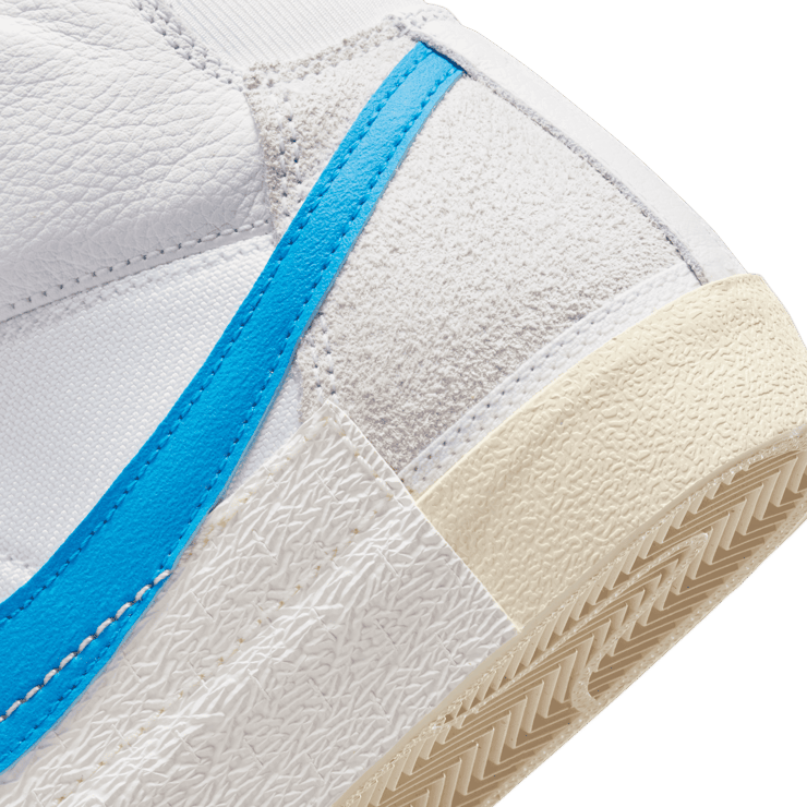 Nike Blazer Mid '77 Pro Club 'Remastered - Photo Blue' Angle 5