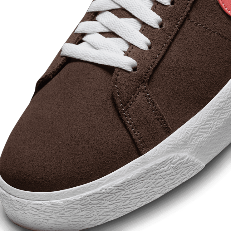 Nike SB Zoom Blazer Mid SB 'Brown Adobe' Angle 4