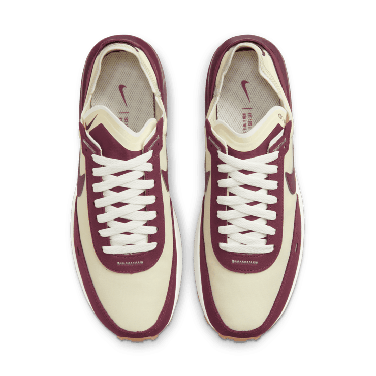 Nike Waffle One SE 'Night Maroon' Angle 2