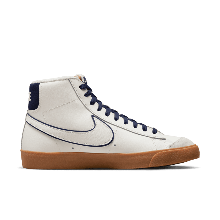 Nike Blazer Mid '77 Premium 'Sail Navy Gum' Angle 1