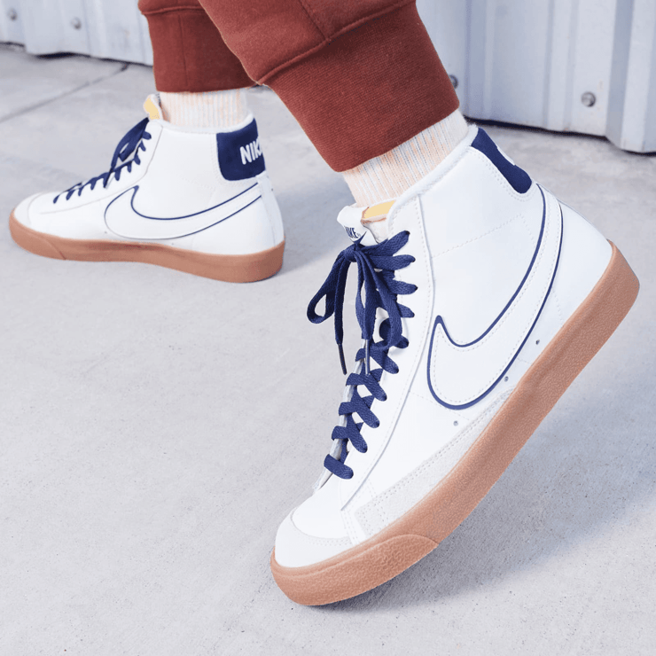 Nike Blazer Mid '77 Premium 'Sail Navy Gum' Angle 7