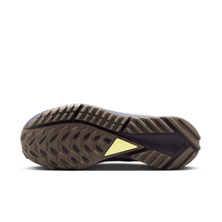 Nike React Pegasus Trail 4 GORE-TEX 'Khaki' Angle 0