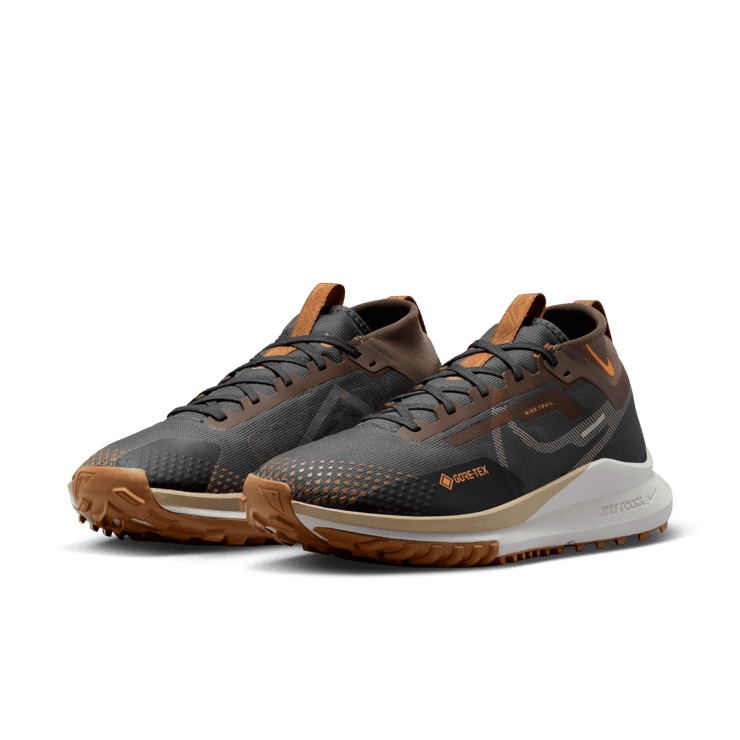 Nike React Pegasus Trail 4 GORE-TEX 'Anthracite Ale Brown' Angle 2