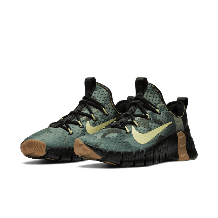 Nike Free Metcon 3 'Camo' Angle 2