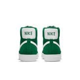 Nike Blazer Mid '77 Suede 'Pine Green' Angle 3