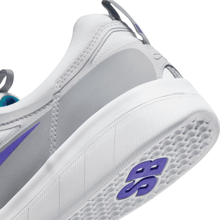 Nike SB Nyjah Free 2 SB 'Grape' Angle 5