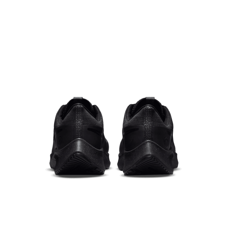 Nike Air Zoom Pegasus 38 Shield 'Black Anthracite' Angle 3