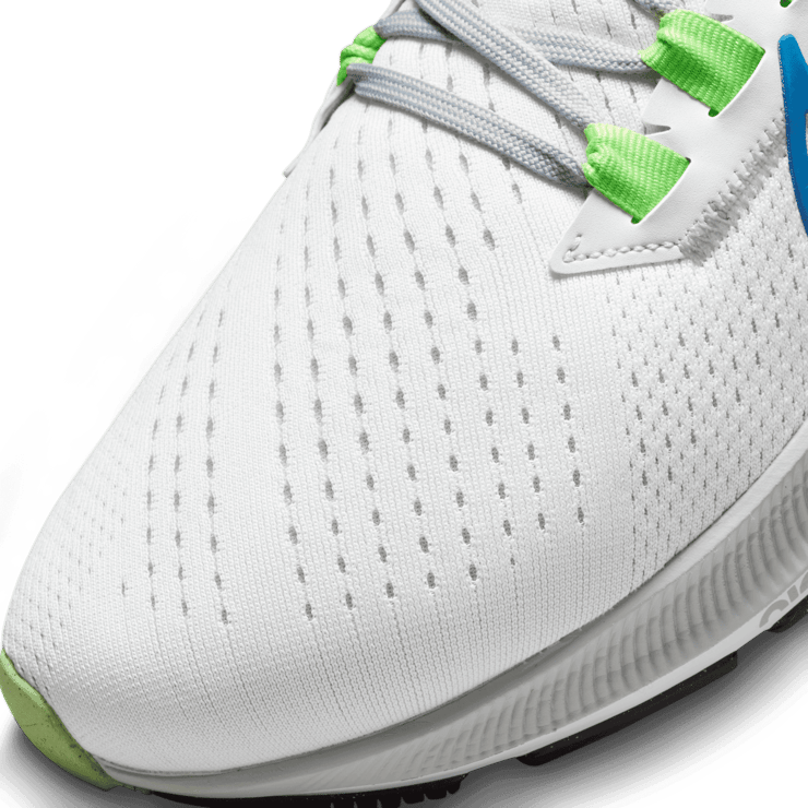 Nike Air Zoom Pegasus 38 'White Imperial Blue' Angle 4