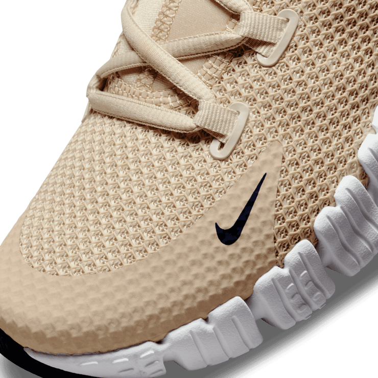 Nike Free Metcon 4 'Rattan' Angle 4