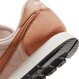 Nike Air Pegasus 83 'Mineral Clay' Angle 5