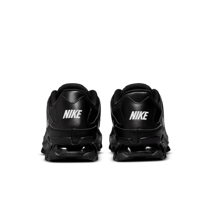 Nike Reax 8 TR 'Black White' Angle 3