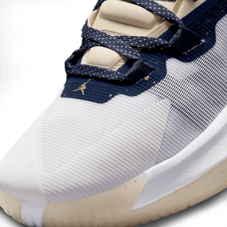 Nike Jordan Zion 1 'Pelicans' Angle 4