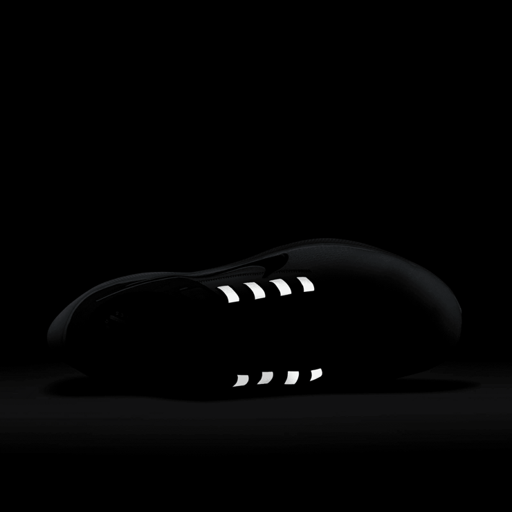 Nike Air Zoom Pegasus 38 'Sail Gym Red Black' Angle 6