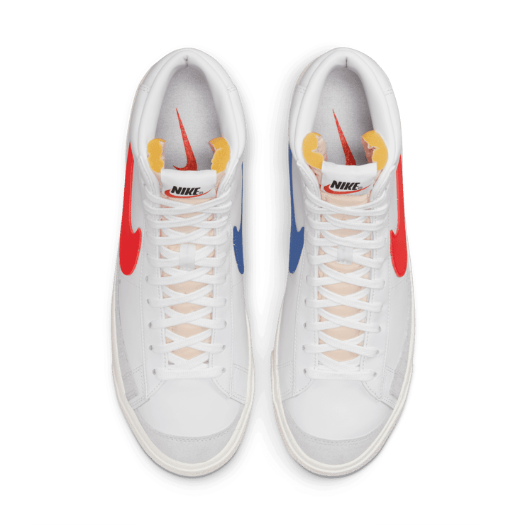 Nike Blazer Mid '77 Vintage 'White Blue Red' Angle 2