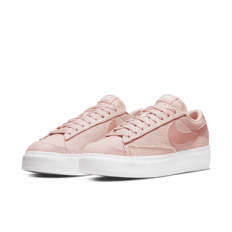 Nike Blazer Low Platform Essential 'Pink Oxford Woven' (W) Angle 2