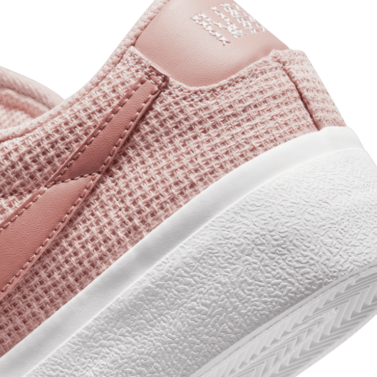 Nike Blazer Low Platform Essential 'Pink Oxford Woven' (W) Angle 5