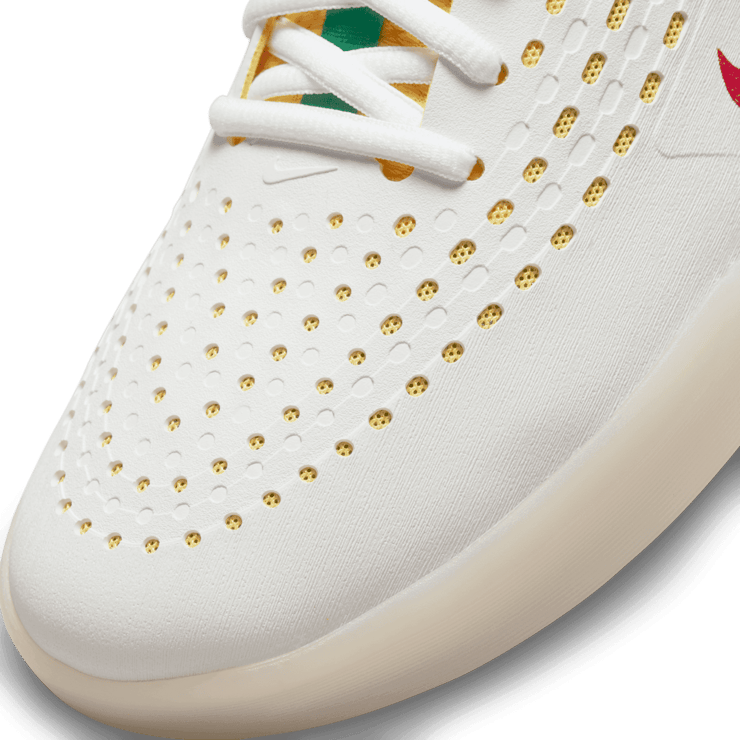 Nike SB Zoom Nyjah 3 Premium SB 'Rastafarian' Angle 4