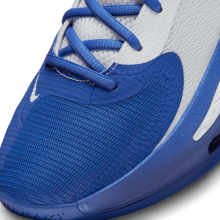 Nike Zoom Freak 4 TB 'Game Royal' Angle 4