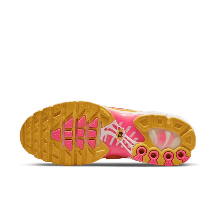 Nike Air Max Plus 'Sunrise' (W) Angle 0