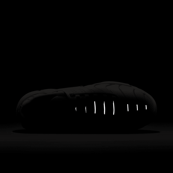 Nike Air Max Plus 'Sunrise' (W) Angle 6