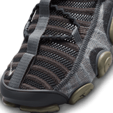 Nike ISPA Link Black Medium Olive Angle 4