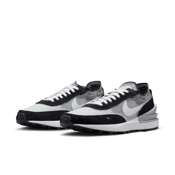 Nike Waffle One SE 'Grey Fog' Angle 2