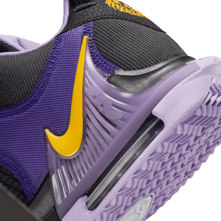Nike LeBron Witness 7 'Lakers' Angle 5