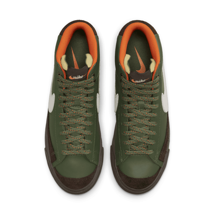 Nike Blazer Mid '77 Vintage 'Army Olive' Angle 1