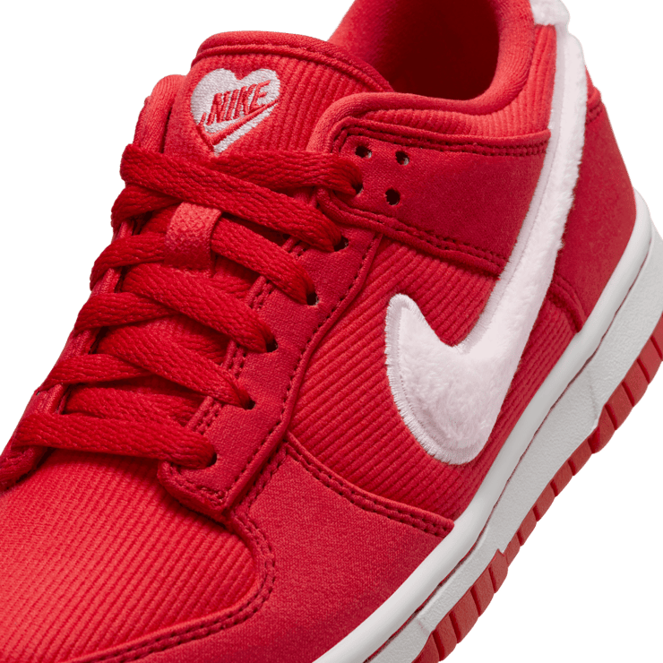 Nike Dunk Low Valentine’s Day (2024) (GS) Angle 4